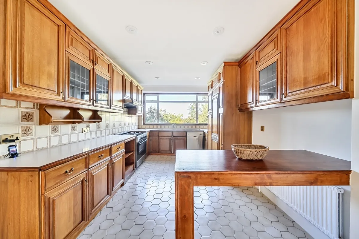Creighton Avenue, London, N10, photo 15