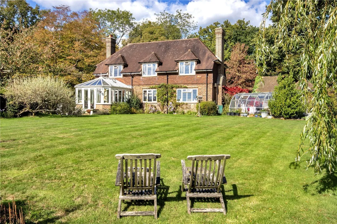 4 bed house for sale, Silverhill, Robertsbridge, TN32