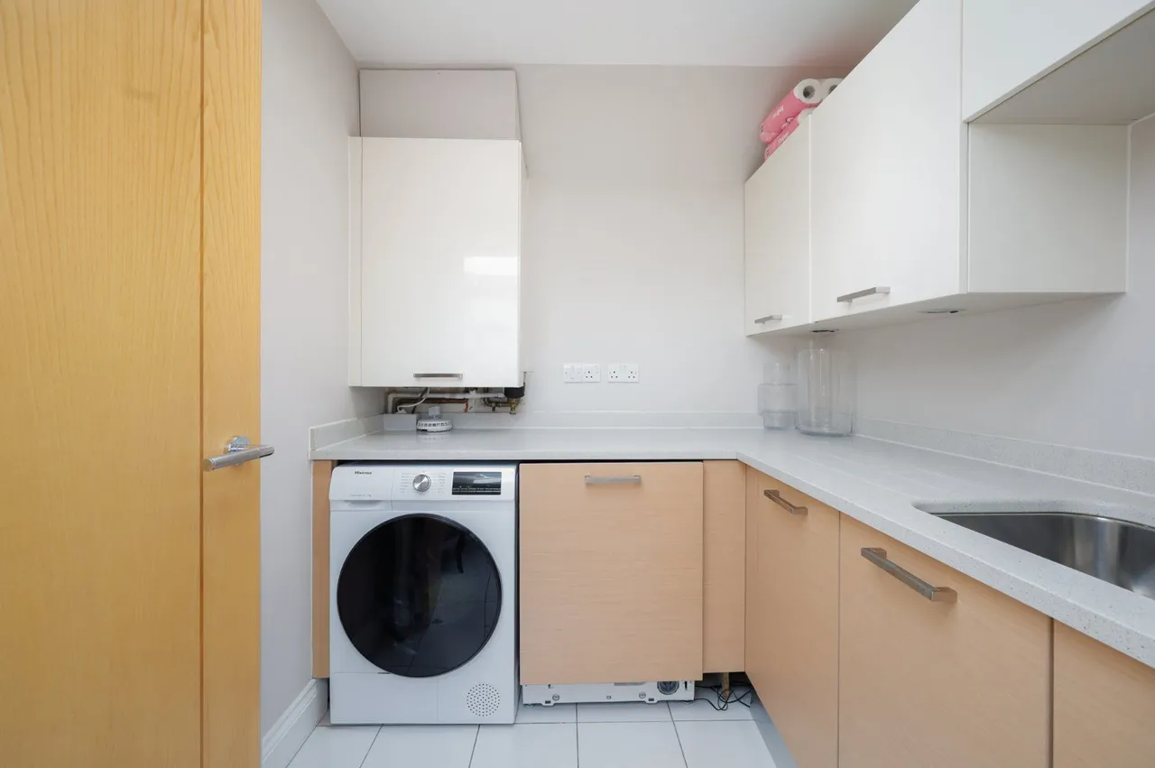 Buckley Court, 375 Cockfosters Road, Barnet, Hertfordshire, EN4 0JT, photo 8