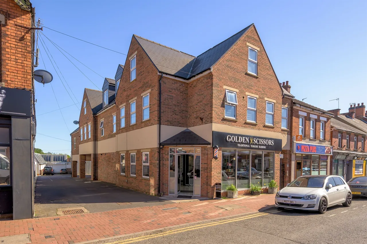 Station Road, Kettering, NN14, photo 4