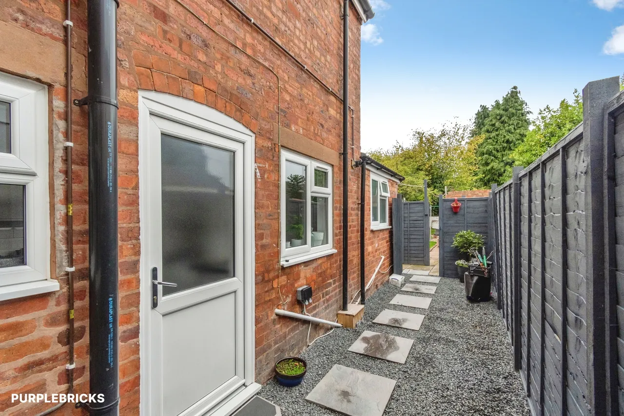 West Bromwich Road, Walsall, WS1, photo 22