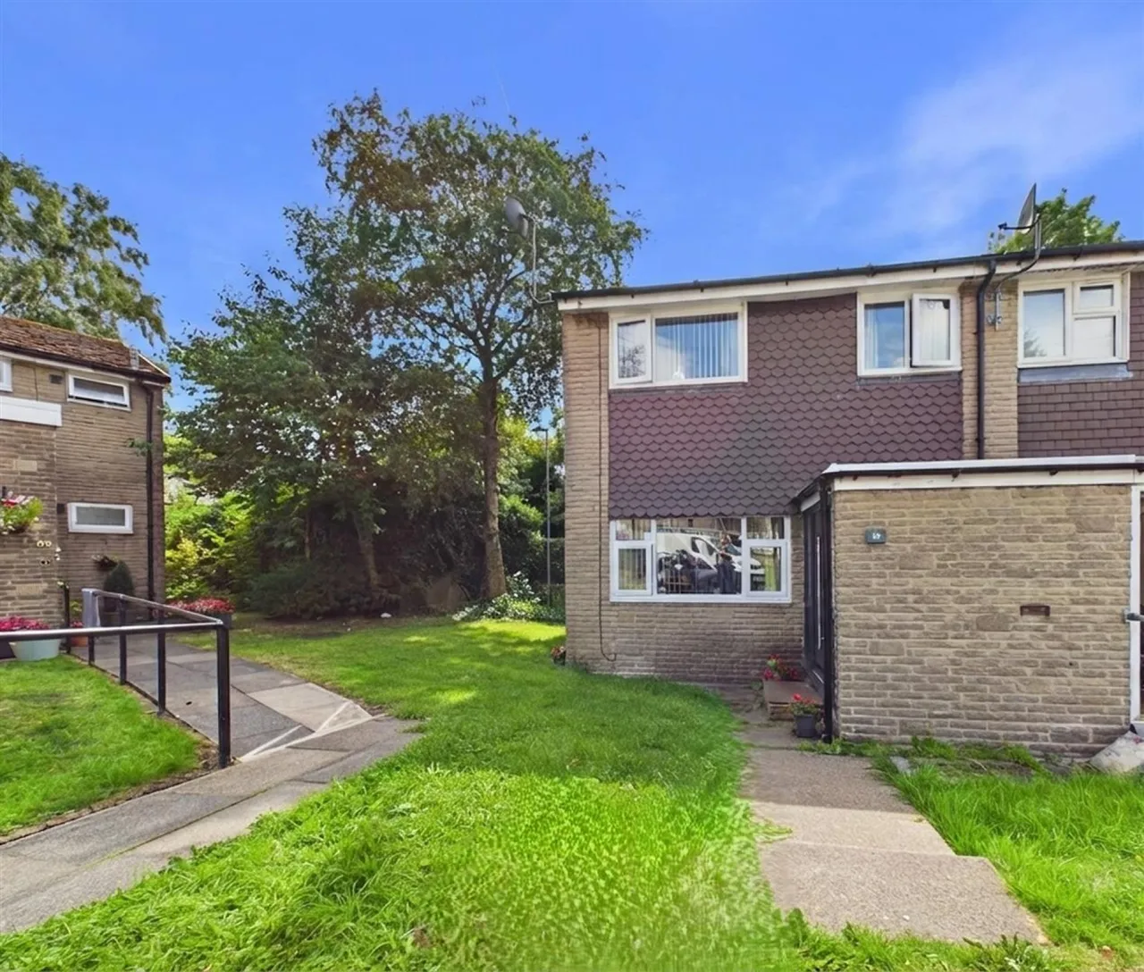 3 bed house for sale, Chew Vale, Greenfield, OL3