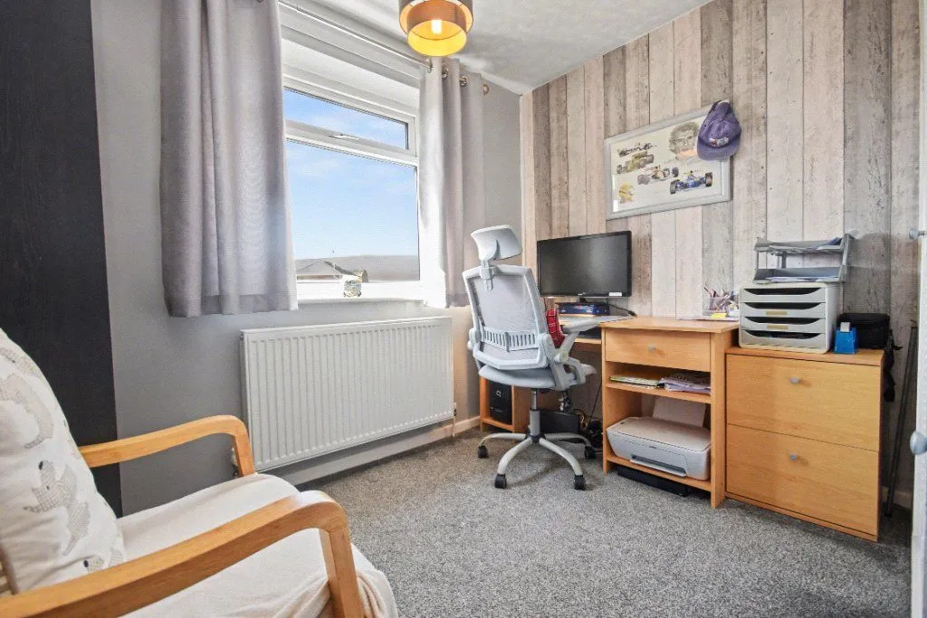 Fairfield Road, Ossett, WF5, photo 9
