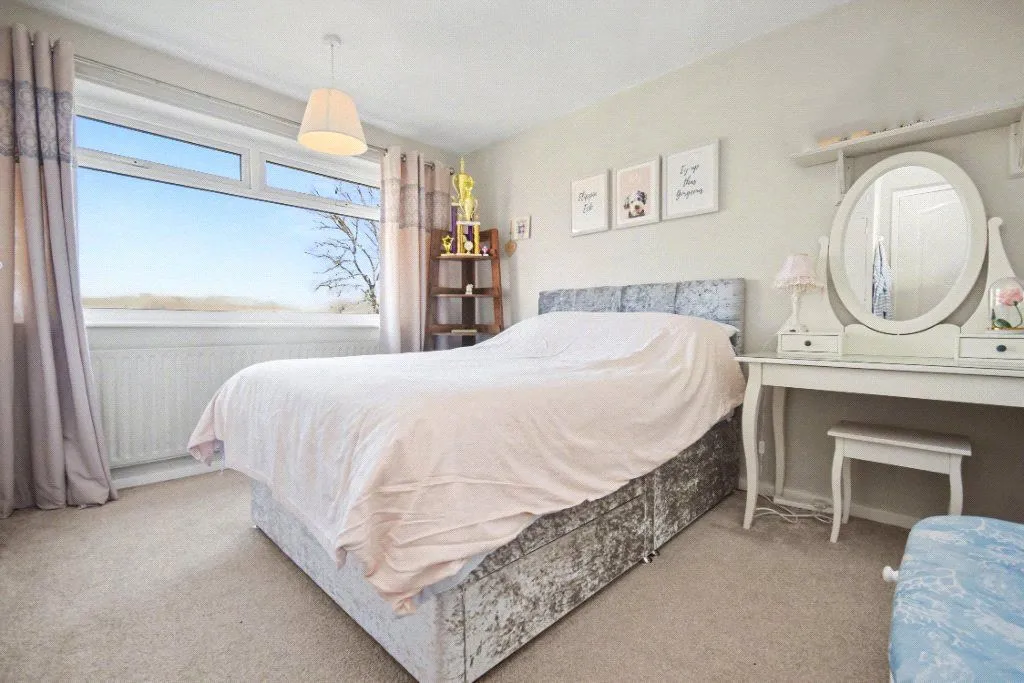 Fairfield Road, Ossett, WF5, photo 8