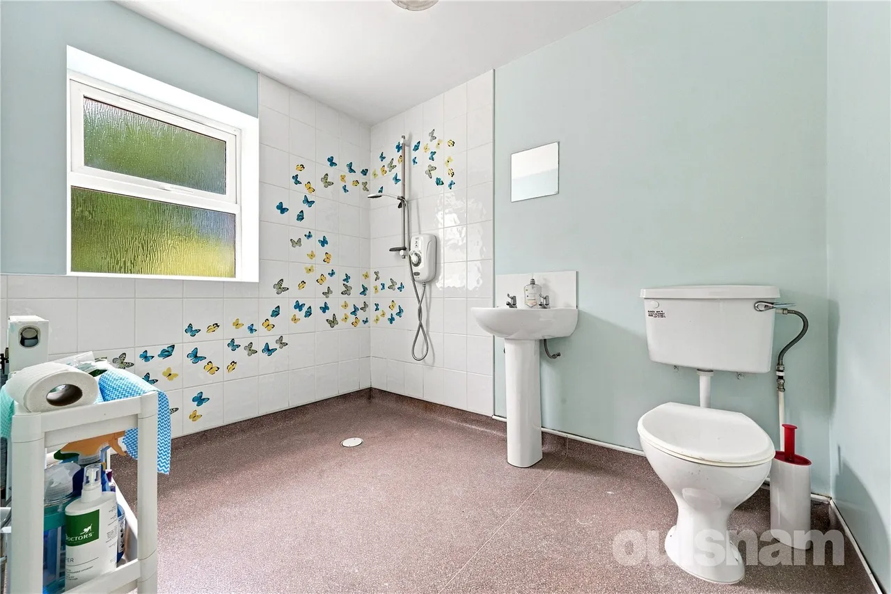 Old Moat Drive, Northfield, Birmingham, B31 2LY, photo 6