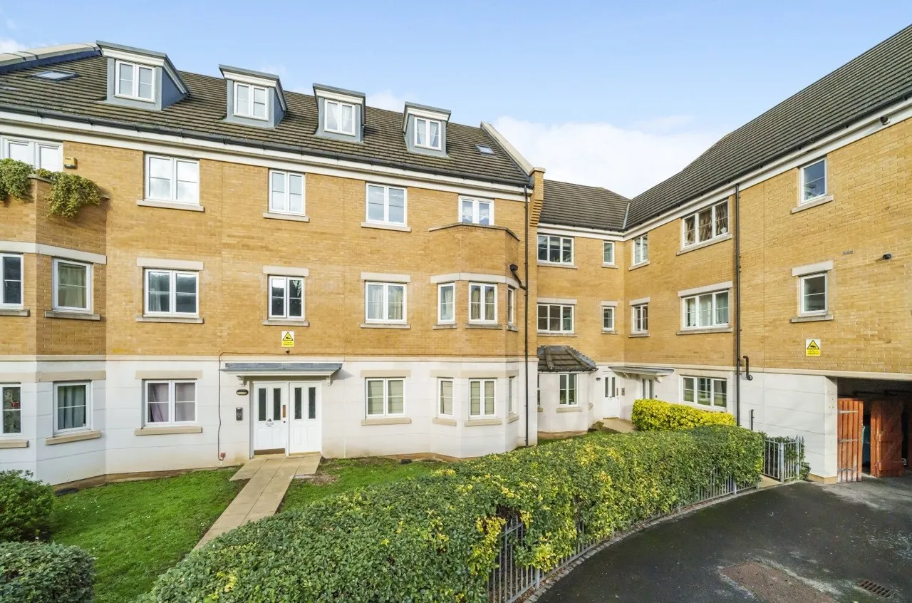 1 bed flat to rent, Blakes Road, Southwark, SE15