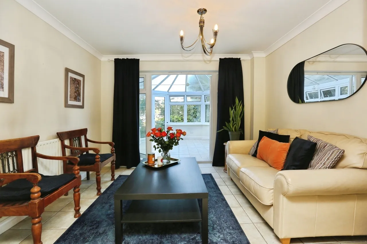 Howard Close, Chandlers Ford, SO53, photo 3