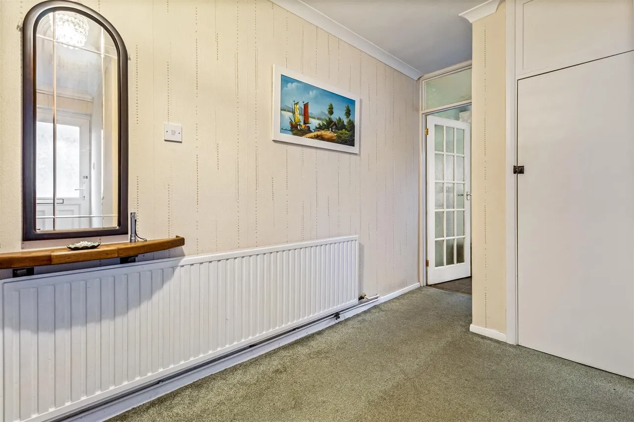 Twyford Close, Worthing, photo 18
