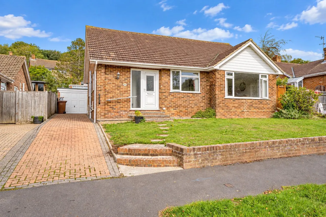 2 bed house for sale, Ashford Road, Hastings