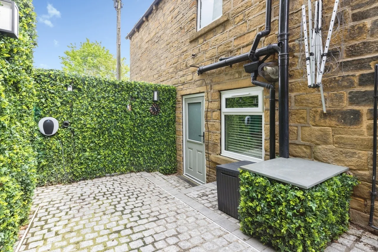 Carr Road, Calverley, Pudsey, West Yorkshire, LS28, photo 21