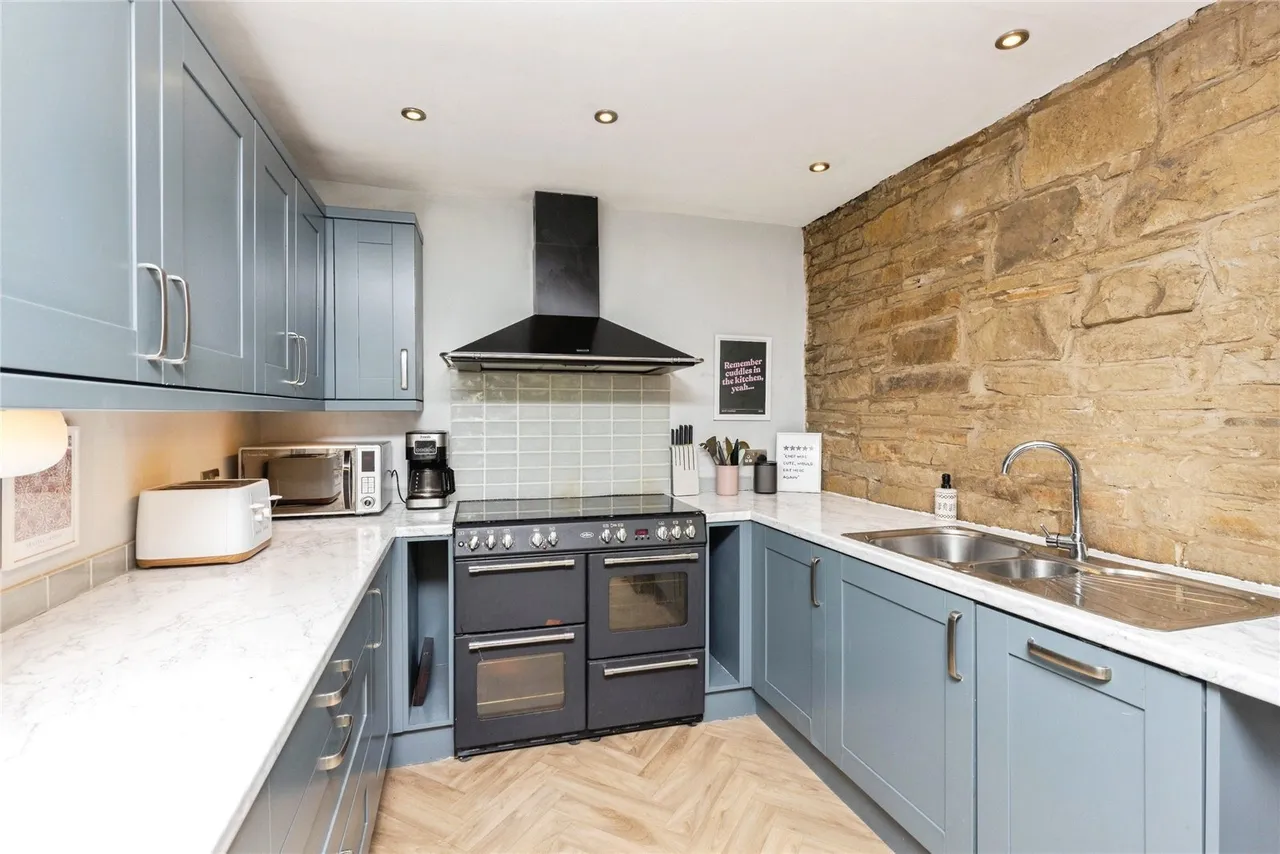 Carr Road, Calverley, Pudsey, West Yorkshire, LS28, photo 10