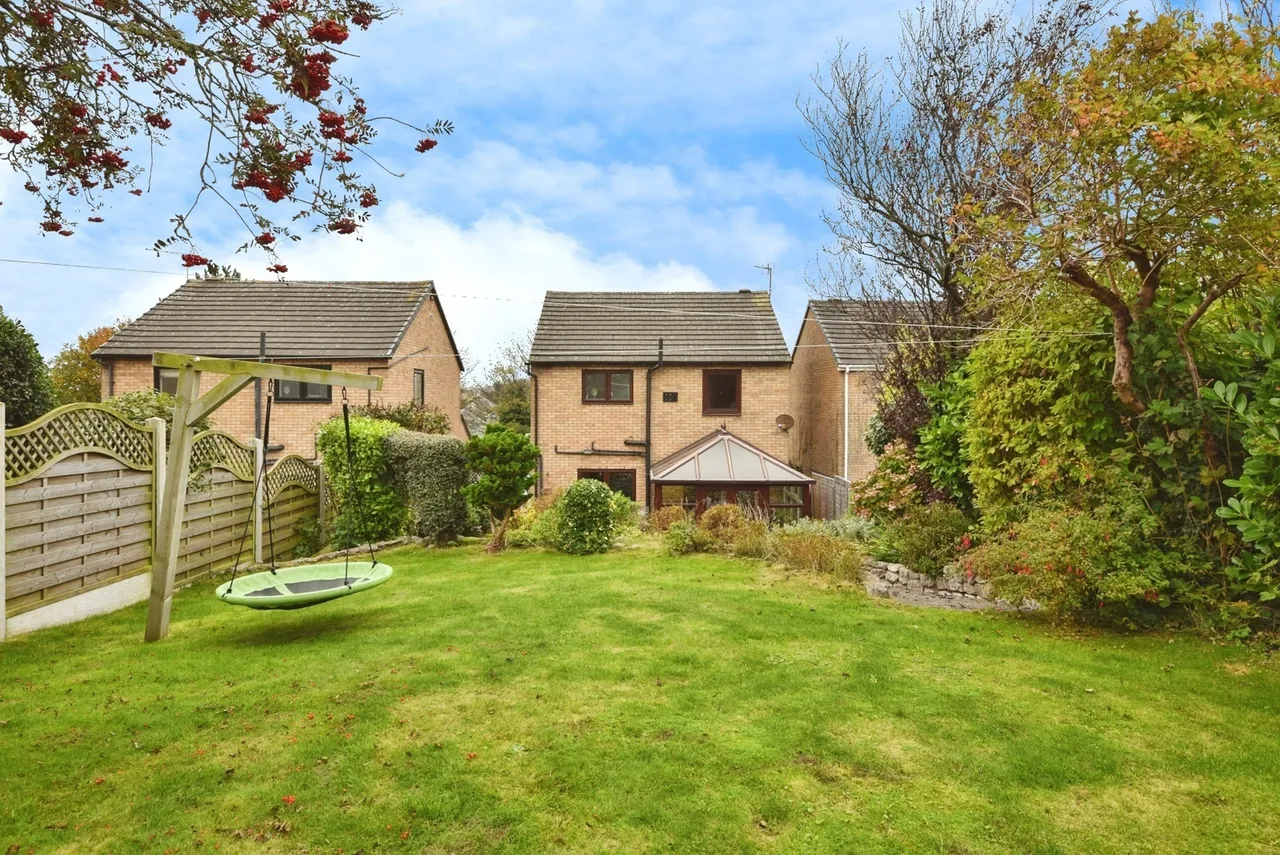 Montrose Crescent, Heysham, LA3, photo 2