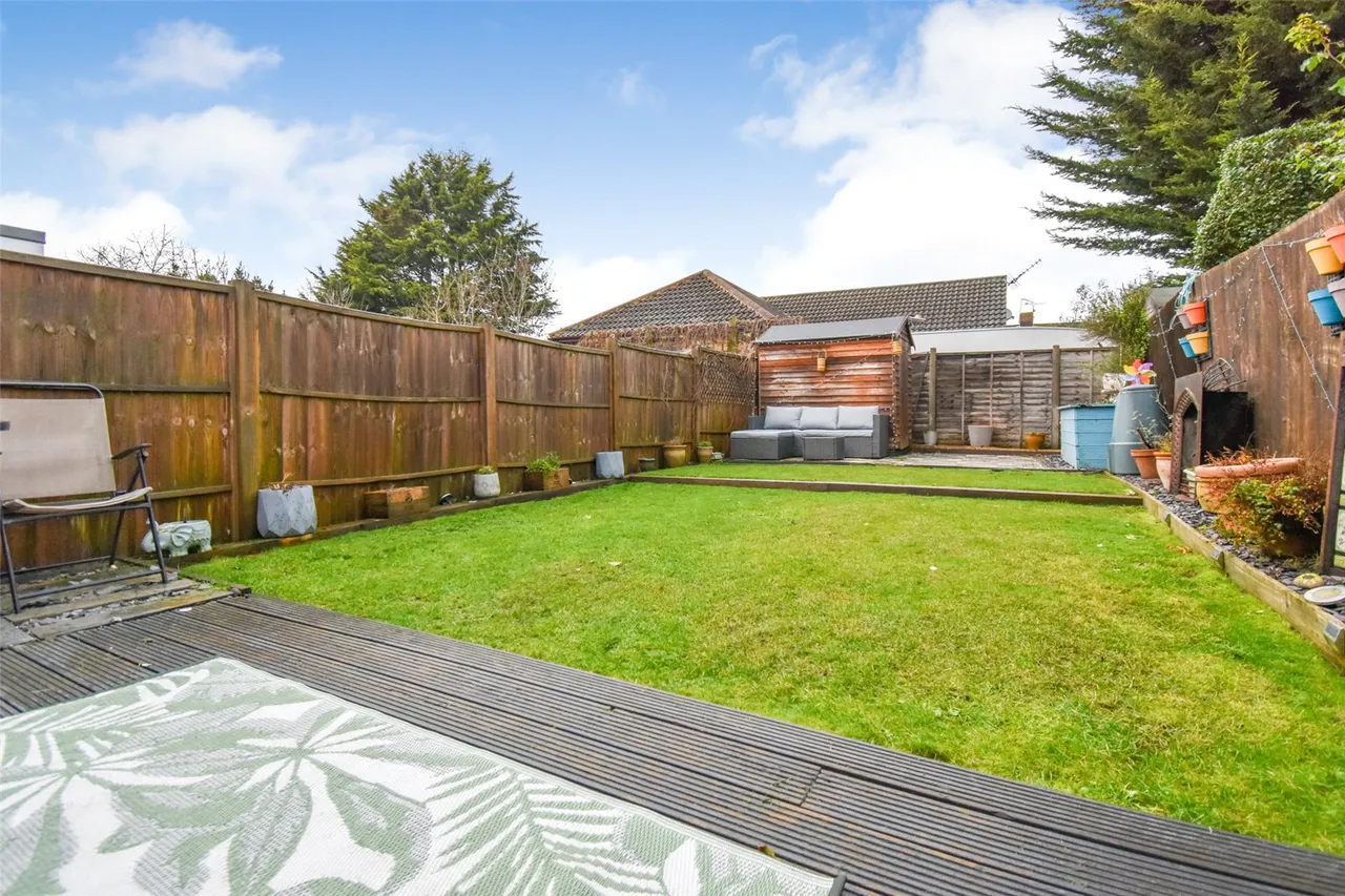 Haig Road, Aldershot, Hampshire, GU12 4PR, photo 13