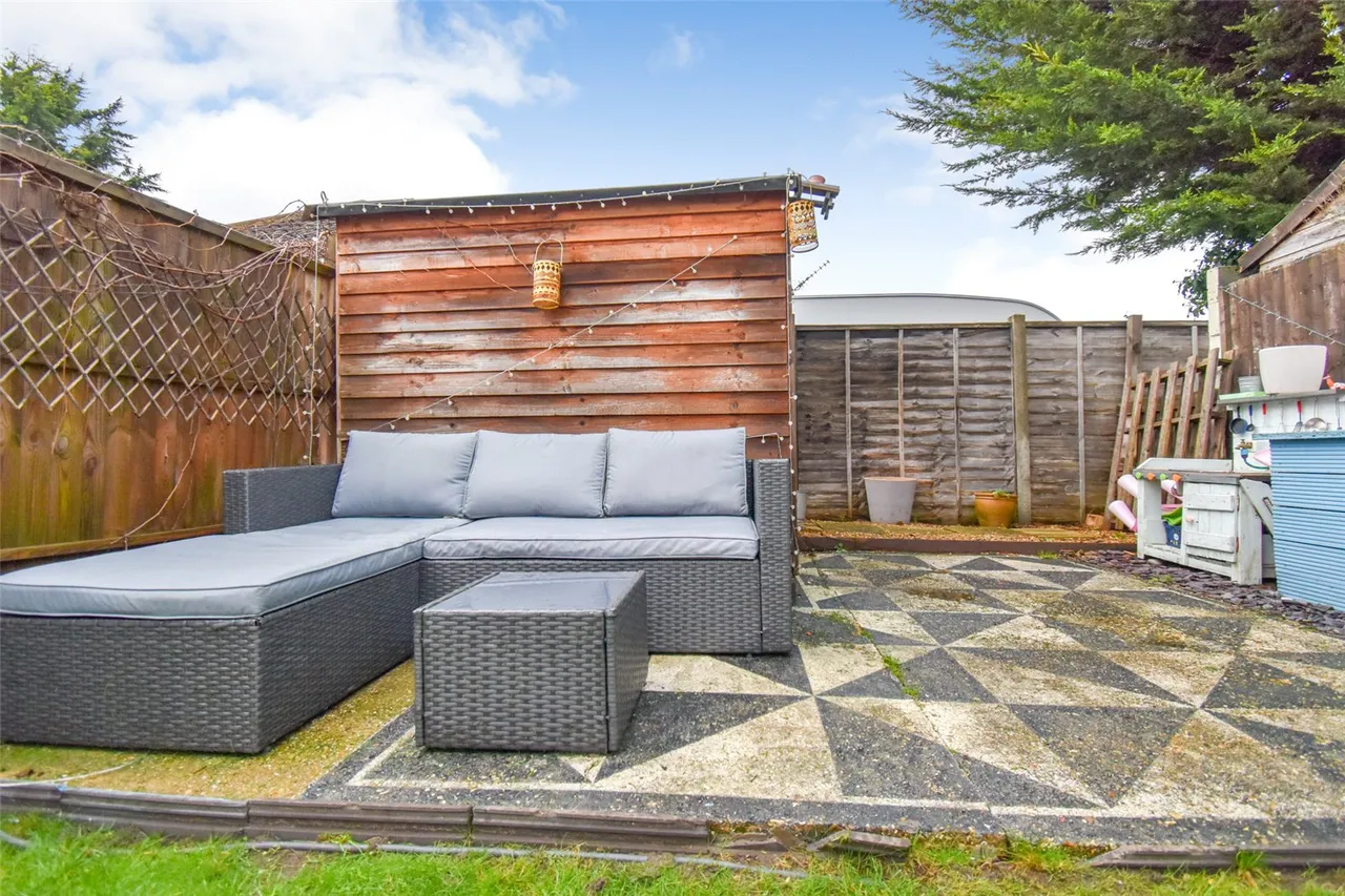 Haig Road, Aldershot, Hampshire, GU12 4PR, photo 15