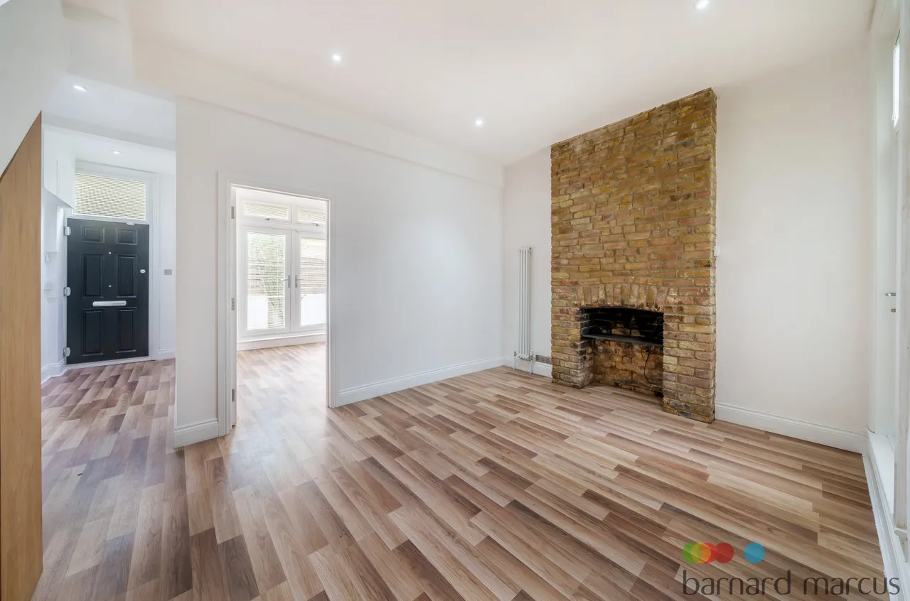 Falcon Grove, London, SW11, photo 4