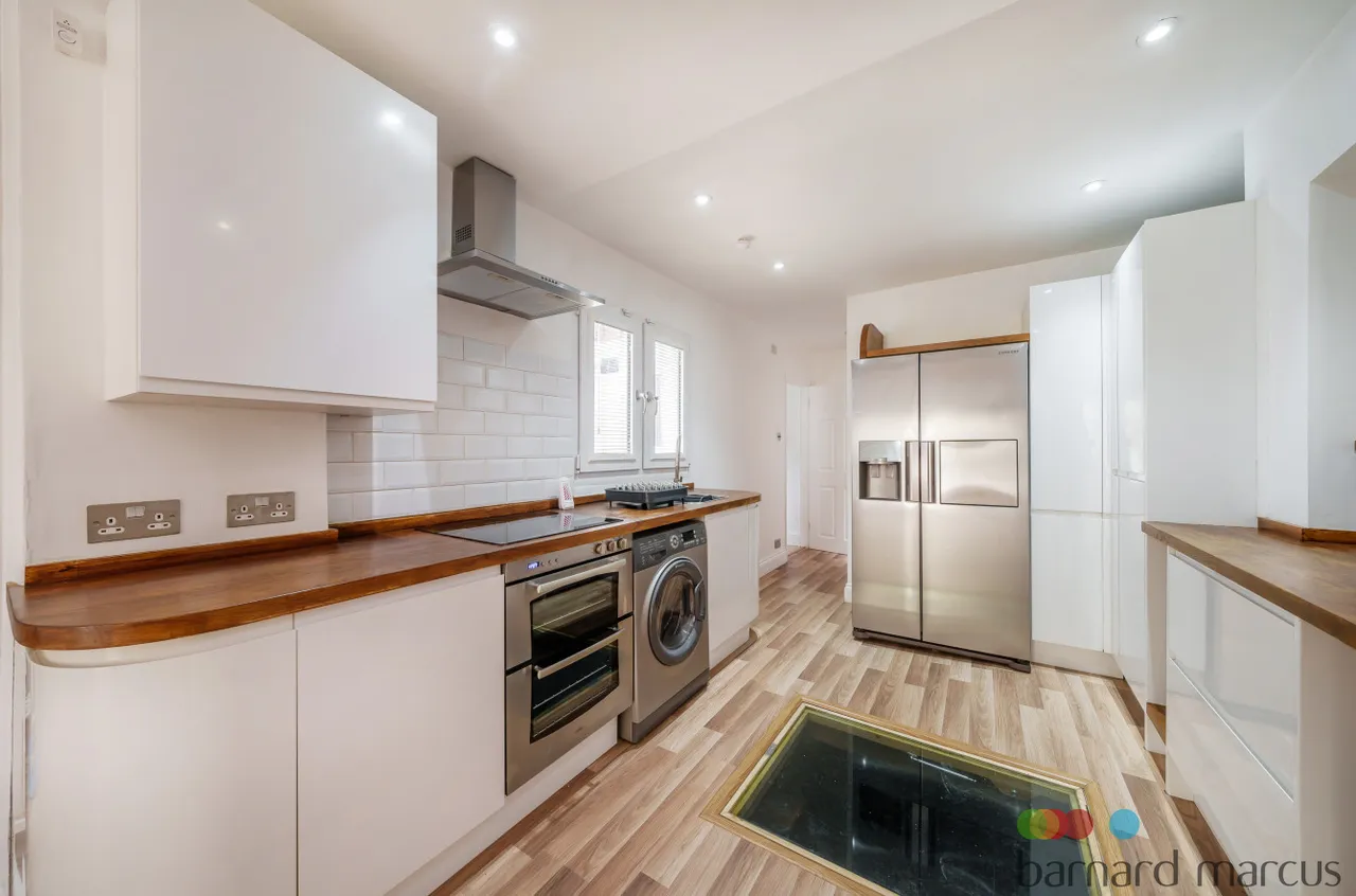 Falcon Grove, London, SW11, photo 6
