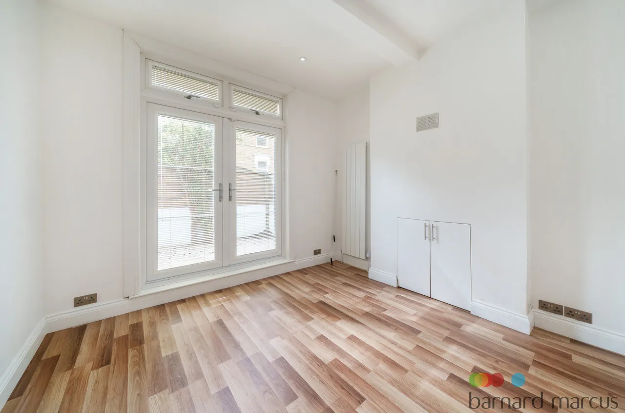 Falcon Grove, London, SW11, photo 8