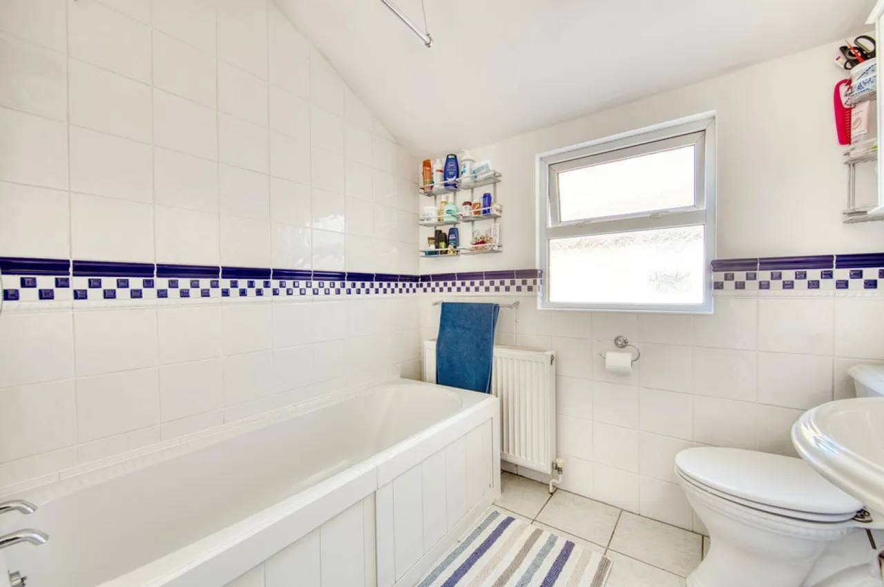 Addison Road, Wanstead, photo 11