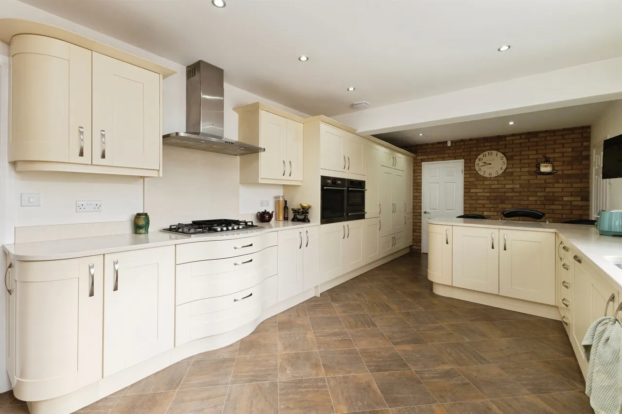 Gwynn Close, Stockton-On-Tees, TS19, photo 8
