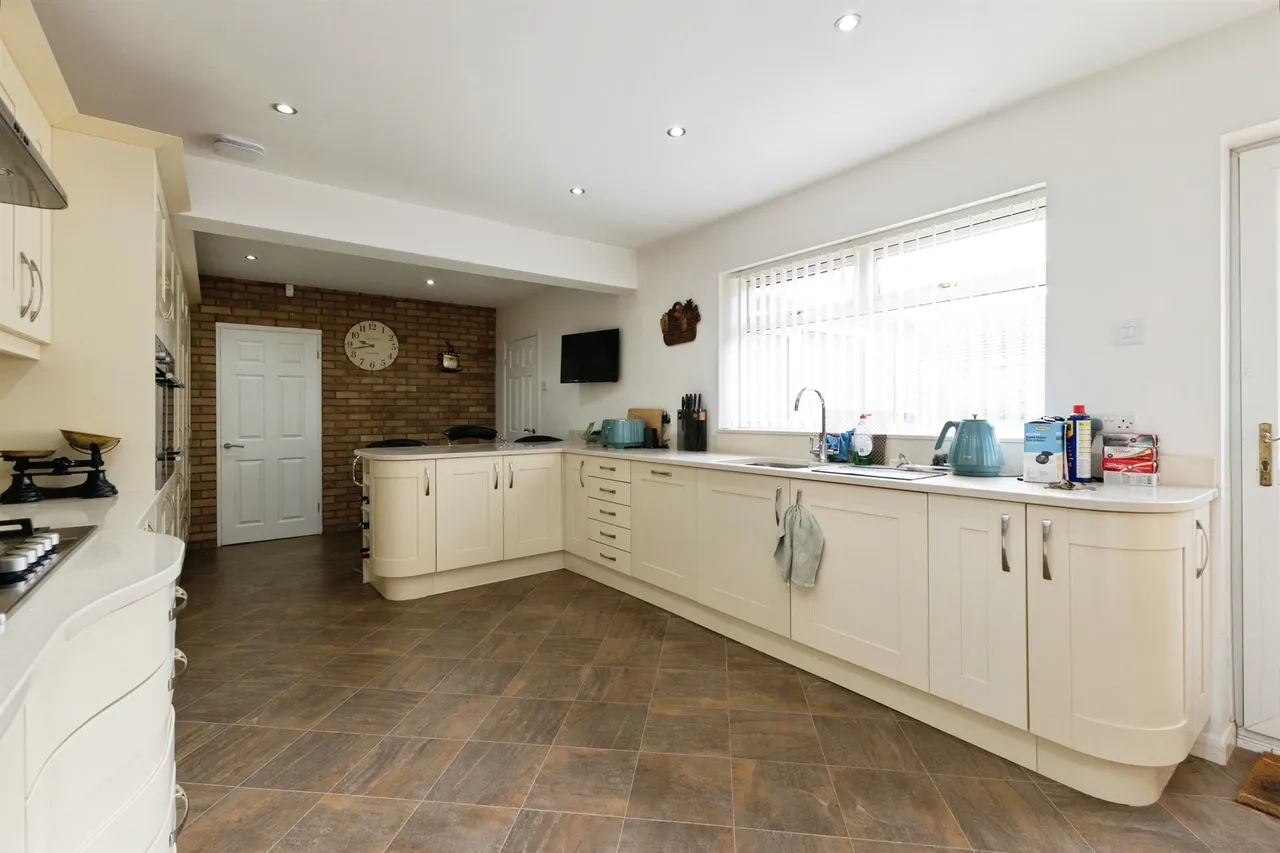Gwynn Close, Stockton-On-Tees, TS19, photo 9