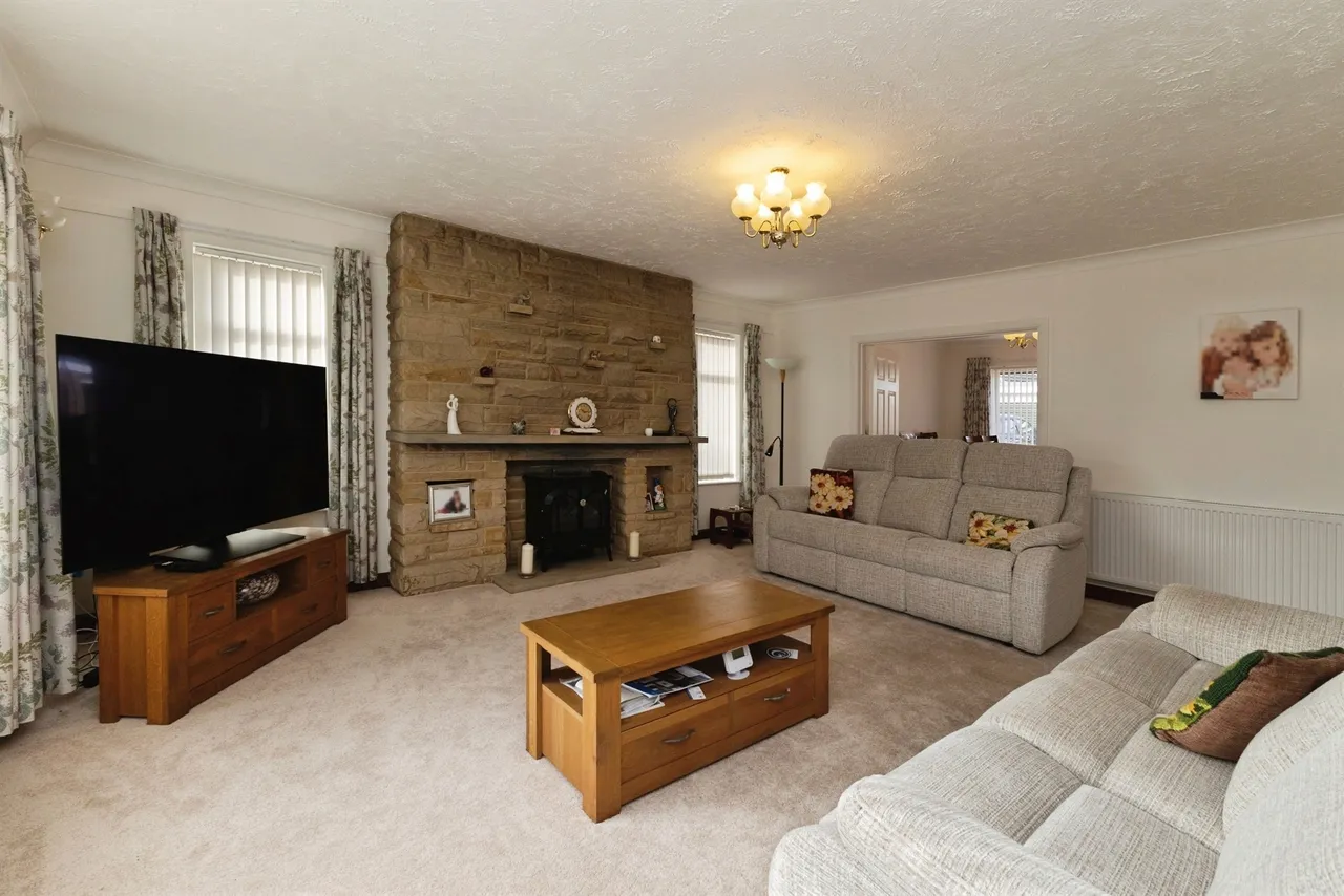 Gwynn Close, Stockton-On-Tees, TS19, photo 5