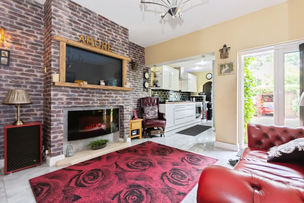 Fox Hollies Road, Acocks Green, Birmingham, West Midlands, B27, photo 3