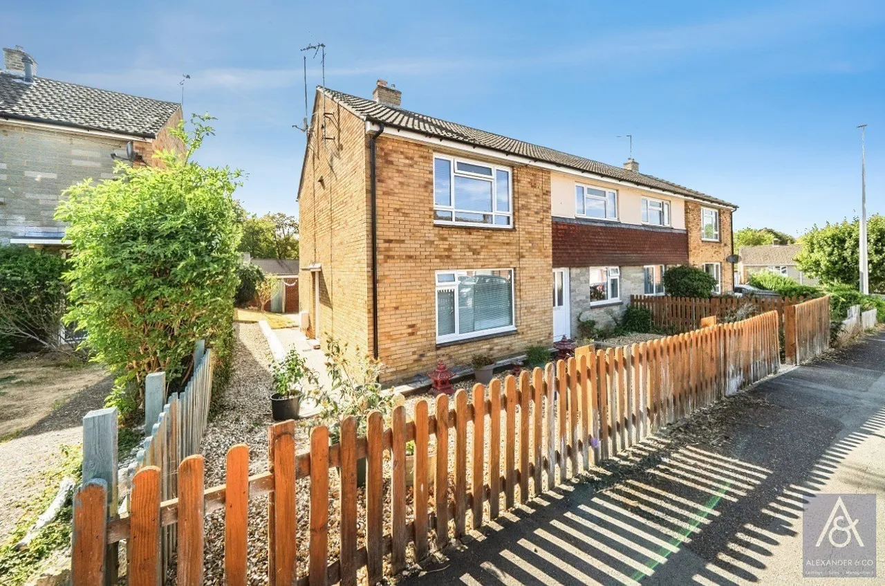 Gardner Rise, Brackley, Northamptonshire, NN13, photo 4