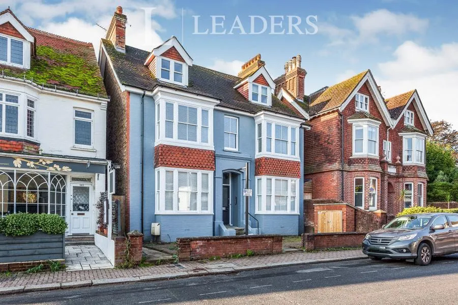 1 bed flat to rent, High Street, Hurstpierpoint, BN6