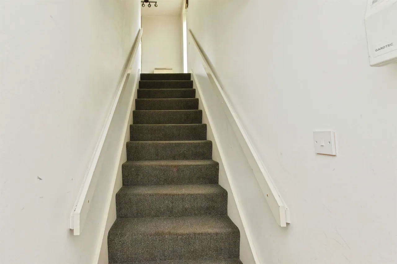 Banktop Place, Emerson Valley, MK4, photo 6