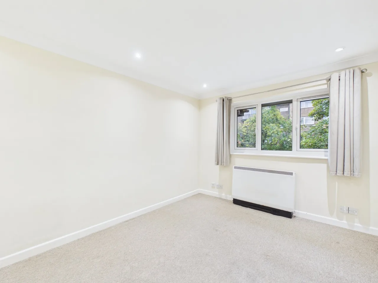 London Road, High Wycombe, HP11, photo 3