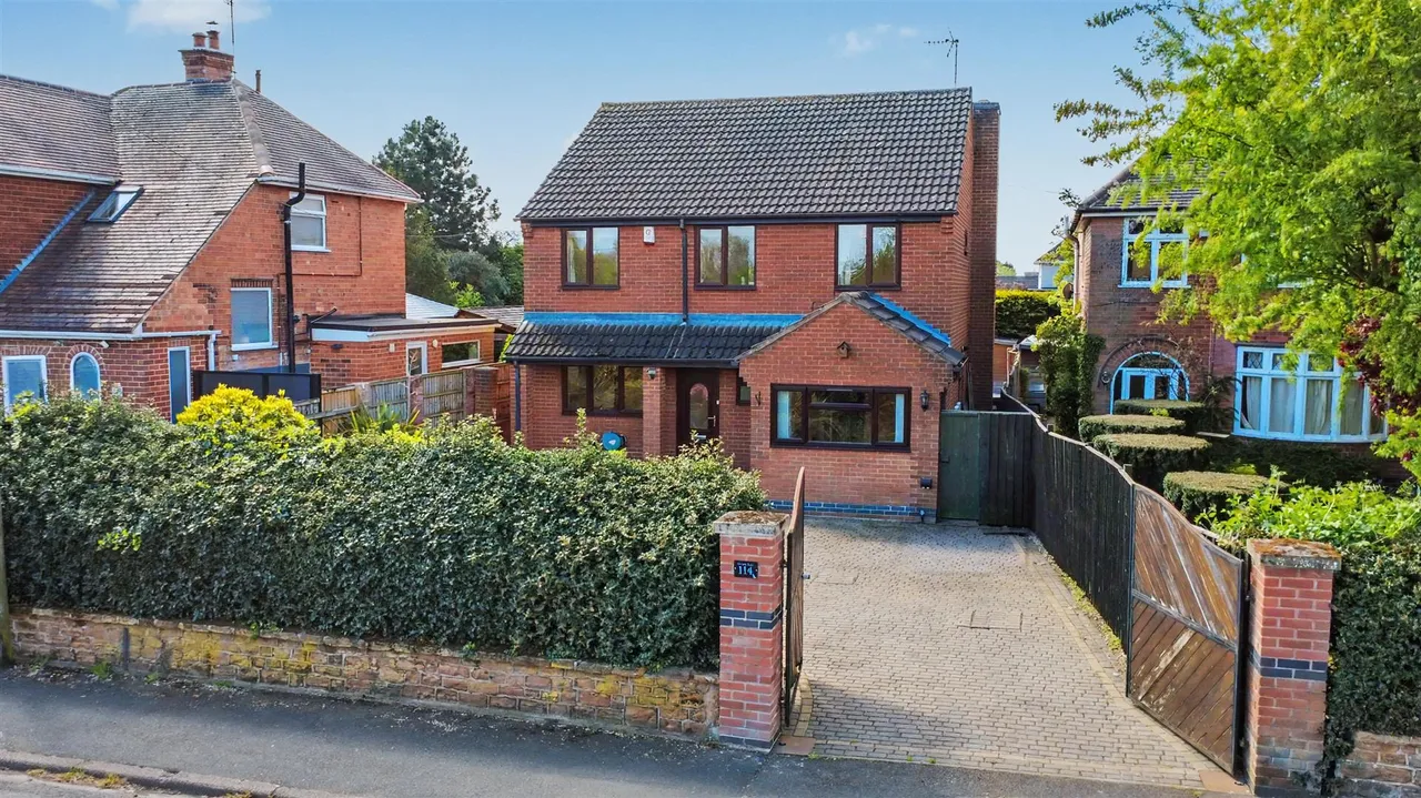 4 bed house for sale, Meadow Lane, Long Eaton, NG10