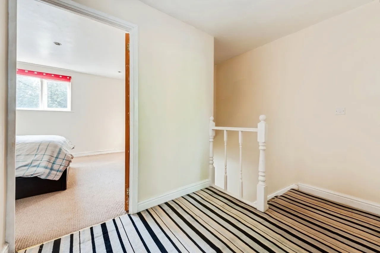 Oakham Close, Swindon, SN5, photo 12