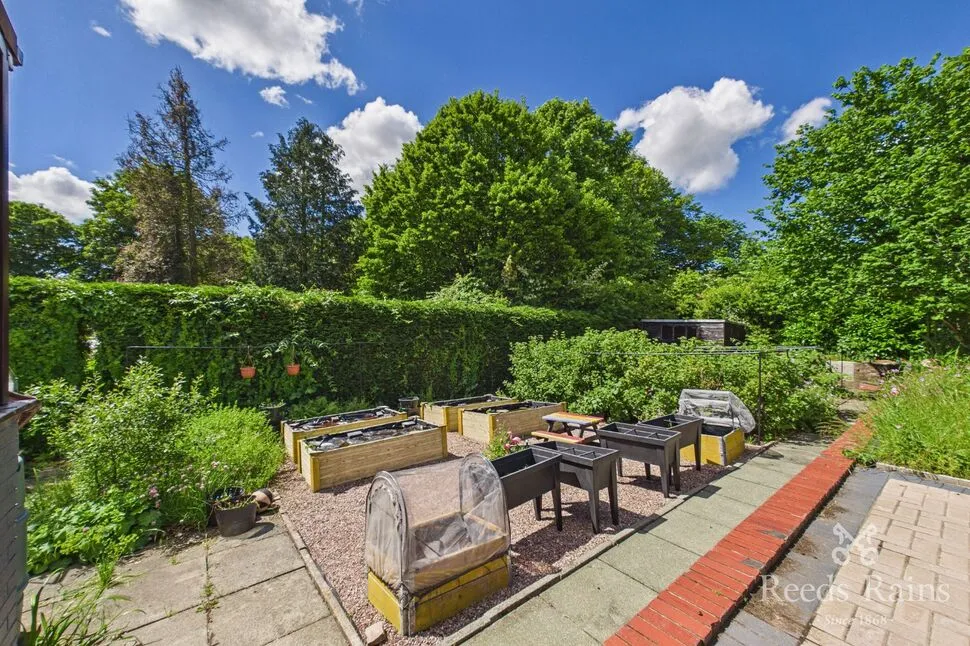 Eccleston Gardens, St. Helens, WA10, photo 27