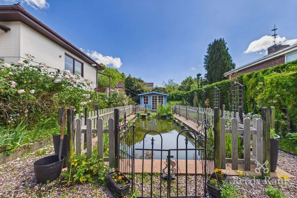 Eccleston Gardens, St. Helens, WA10, photo 29