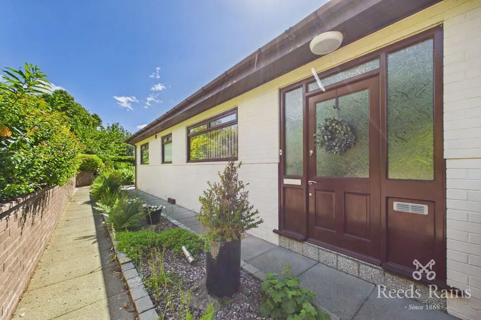 Eccleston Gardens, St. Helens, WA10, photo 34