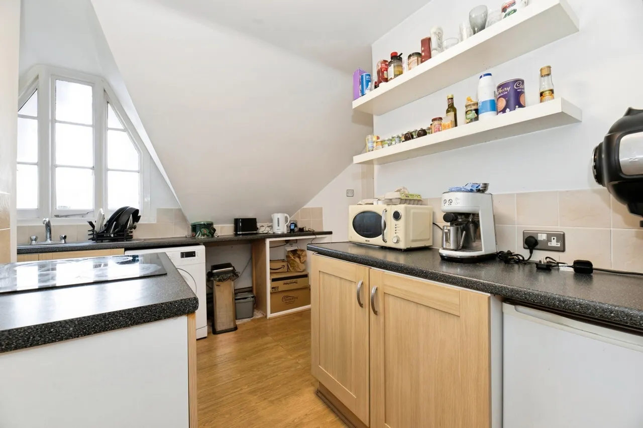 Baillie Road, Guildford, GU1, photo 2