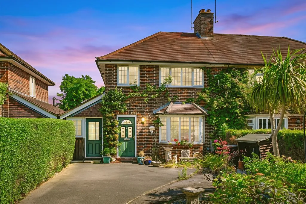 Foxhills Road, Ottershaw KT16 0NG, photo 15
