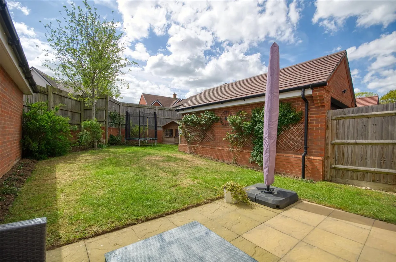 Hilly Field Close, Boorley Park, Botley, Southampton, SO32 2GR, photo 16