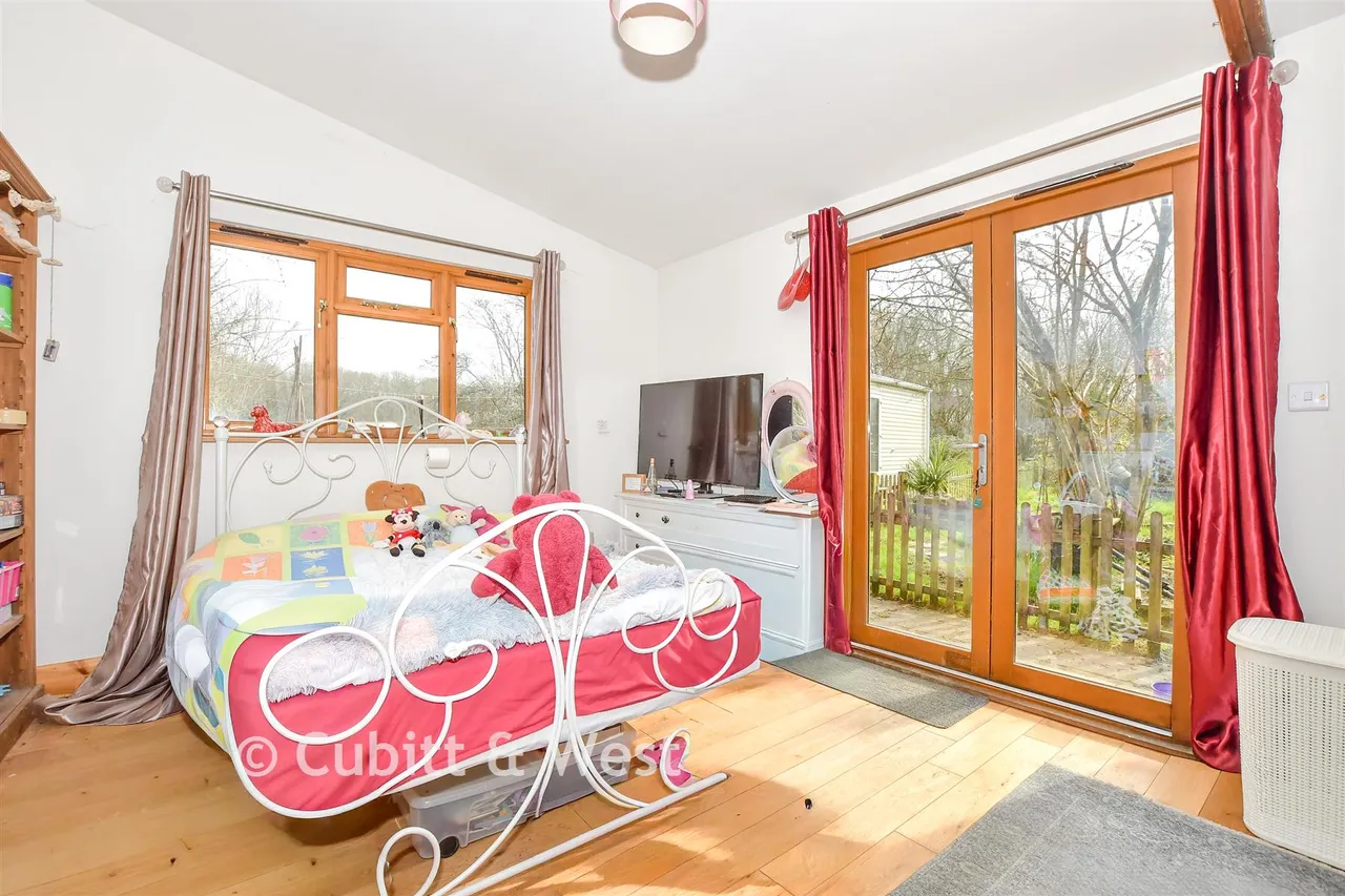 Horsham Road, Walliswood, RH5, photo 6