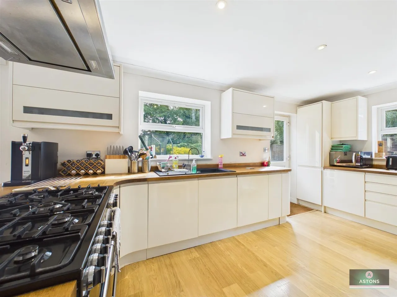 Langstone Close, Maidenbower, photo 4