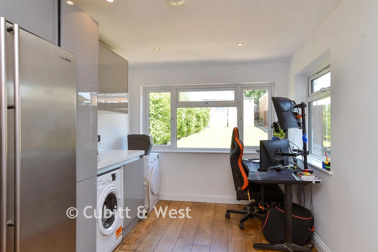 Sefton Road, Portslade, BN41, photo 14