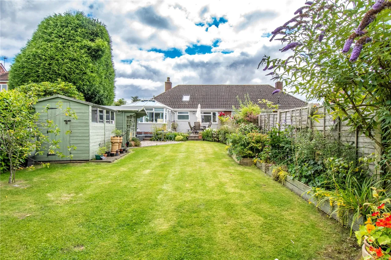 Wildmoor Lane, Catshill, Bromsgrove, B61 0NT, photo 25