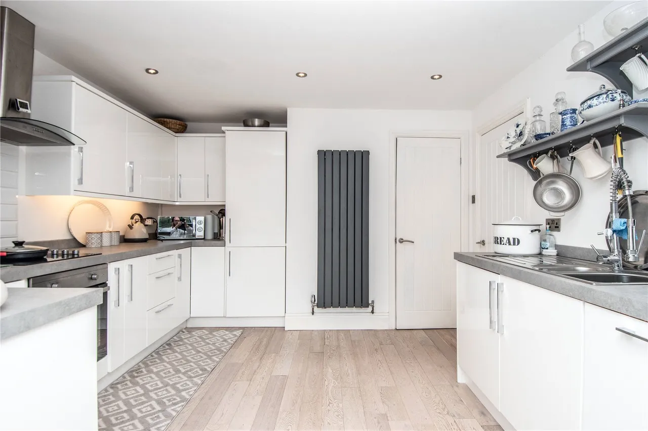 Wildmoor Lane, Catshill, Bromsgrove, B61 0NT, photo 7