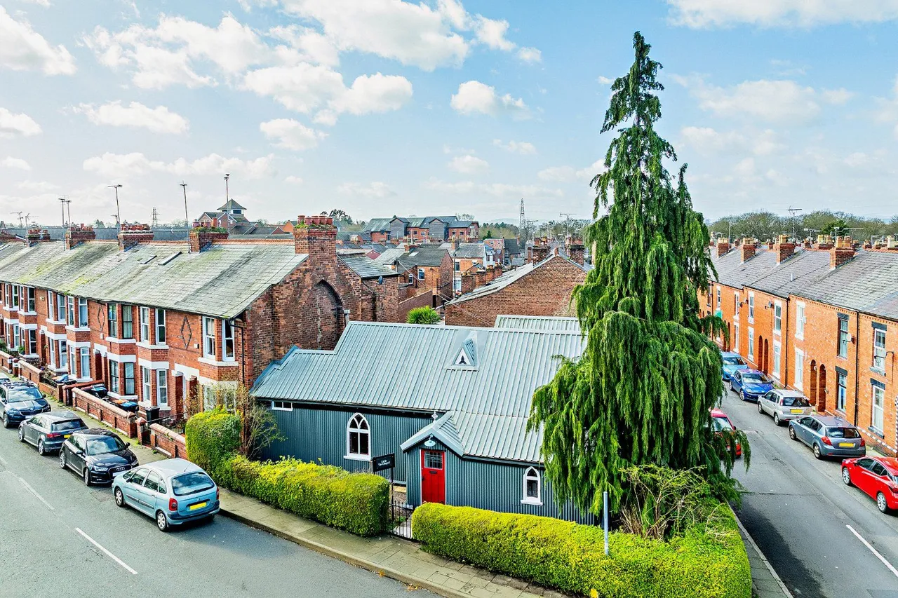 Whipcord Lane, Chester, Cheshire, CH1 4DH, photo 3