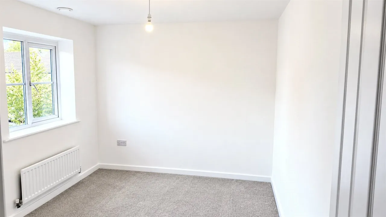 Kingfisher Crescent, Sandbach, CW11, photo 10