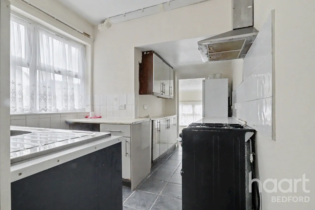London Road, Bedford, MK42, photo 9