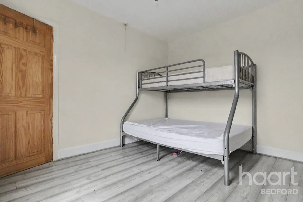 London Road, Bedford, MK42, photo 17