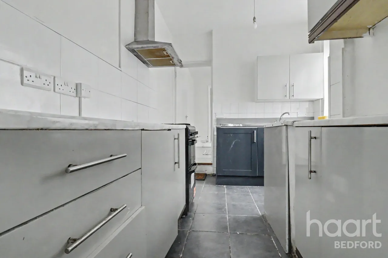 London Road, Bedford, MK42, photo 10