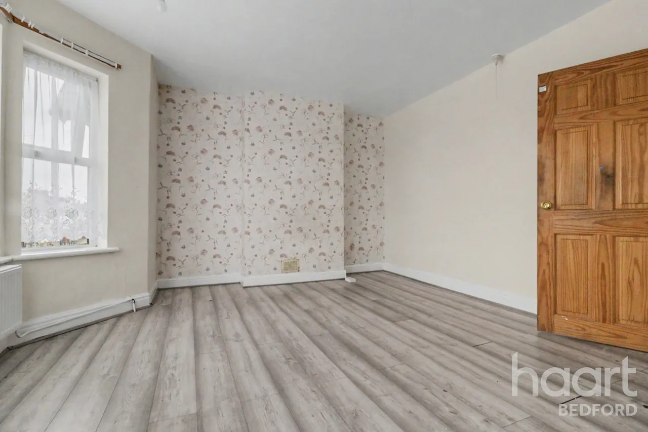 London Road, Bedford, MK42, photo 20