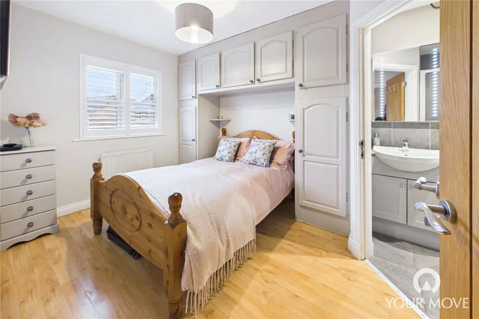 Larch Drive, Stanwix, CA3, photo 13